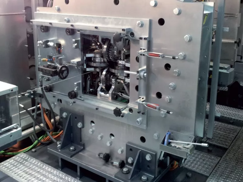 Kādās nozarēs tiek izmantota profilu velmēšanas mašīna